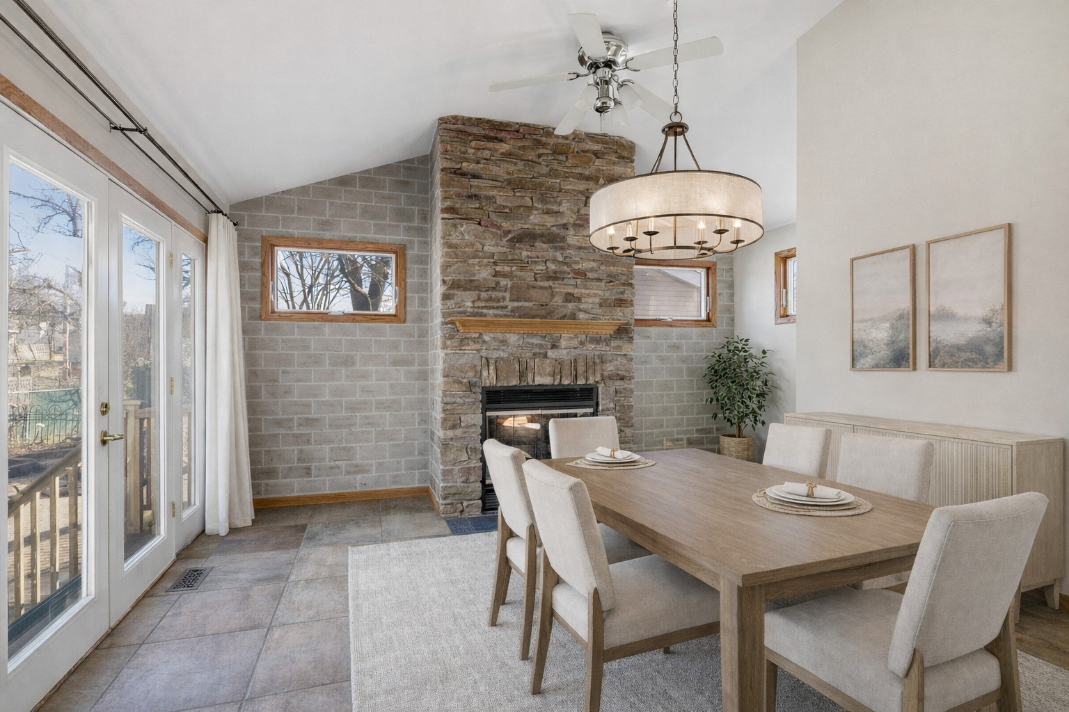 4007 N Washington Street, Westmont, IL 60559