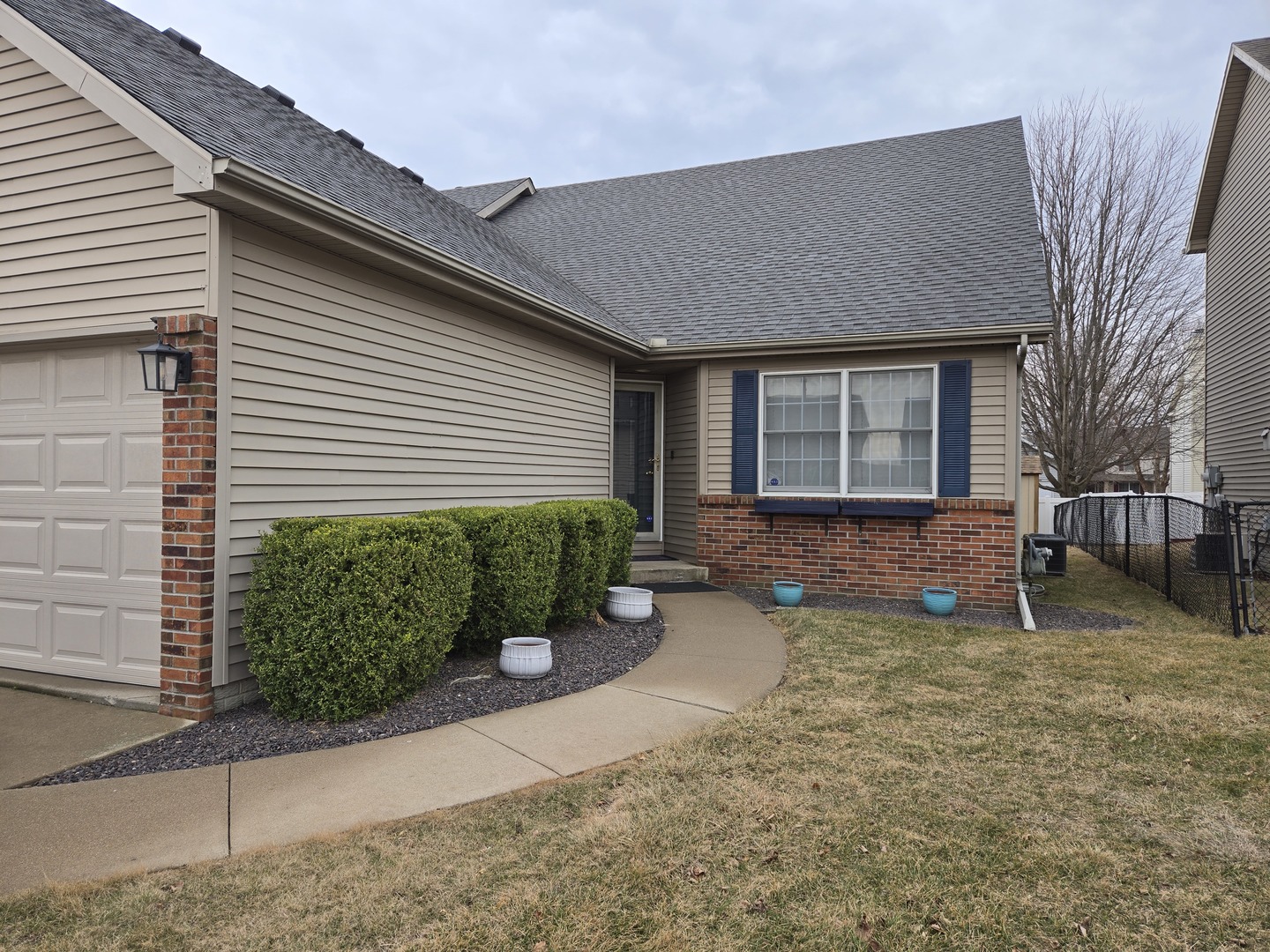 3509 Ballyford Drive, Bloomington, IL 61704