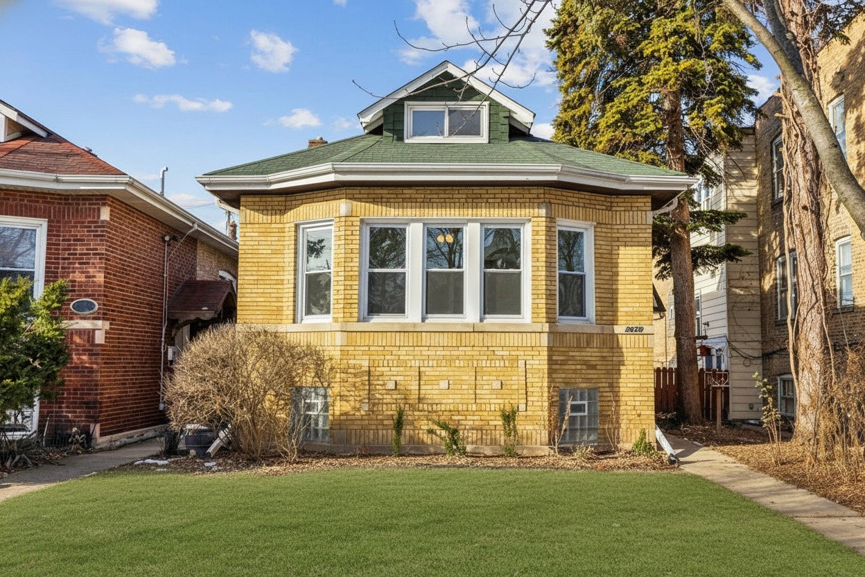 2820 N Sayre Avenue, Chicago, IL 60634