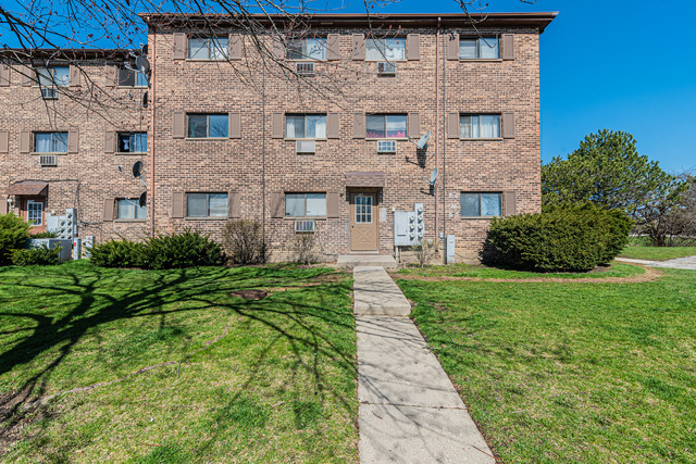 1538 Crimson Lane, Palatine, IL 60074