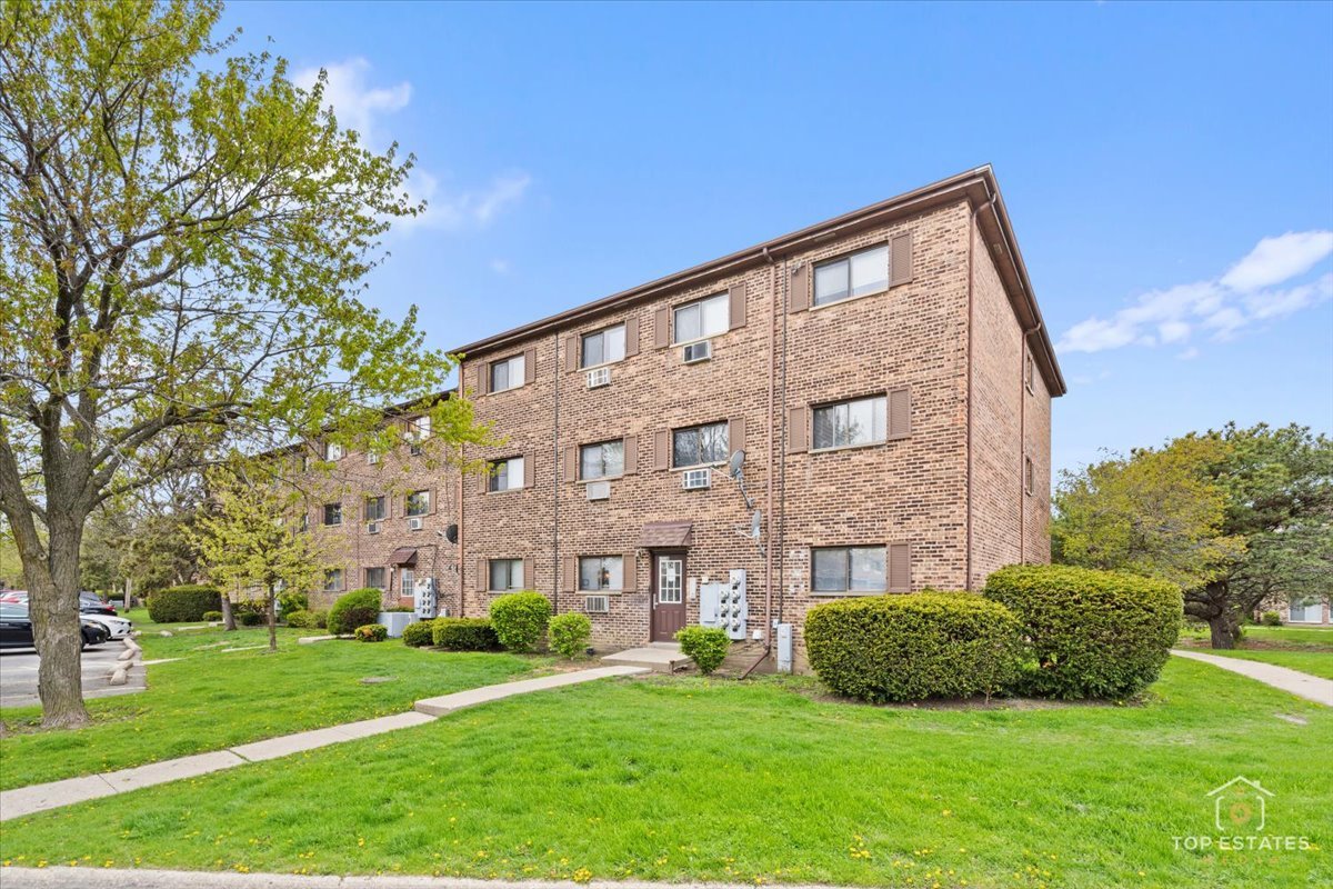 1538 Crimson Lane, Palatine, IL 60074