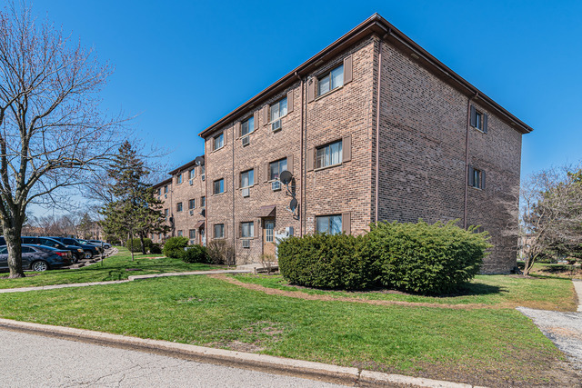 1538 Crimson Lane, Palatine, IL 60074