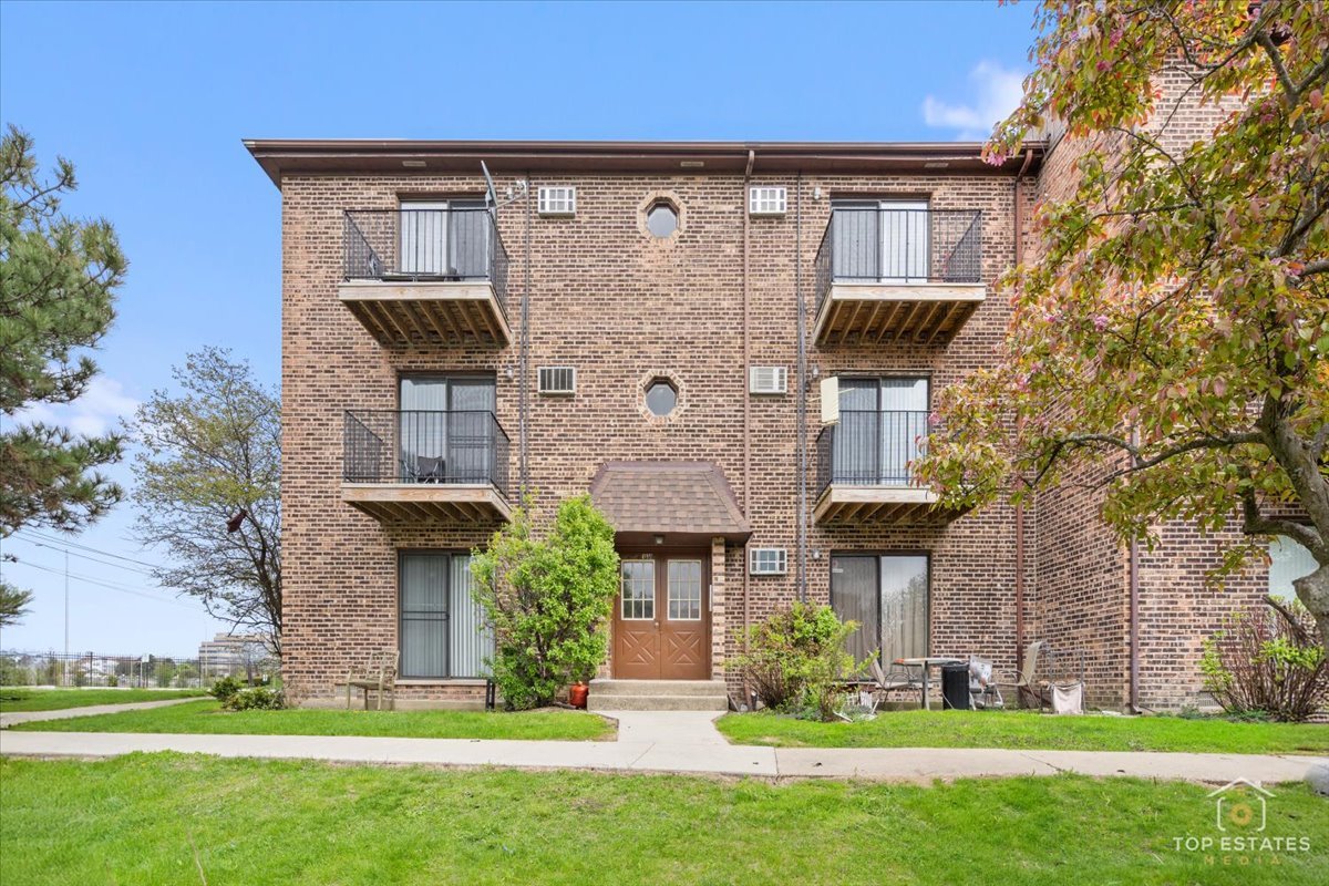 1538 Crimson Lane, Palatine, IL 60074