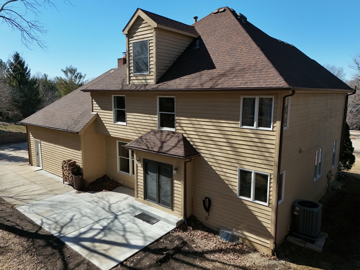 97 Crooked Creek Drive, Yorkville, IL 60560