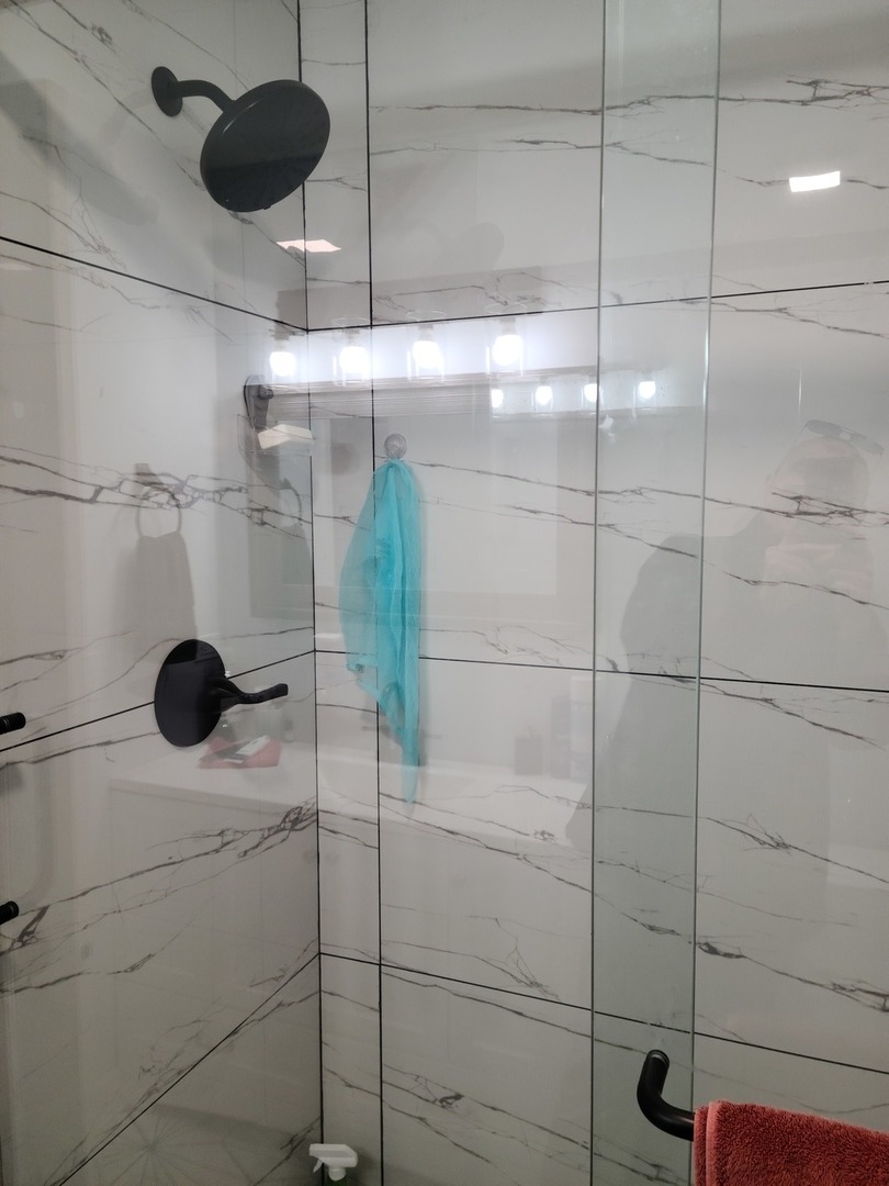 274 Buckingham Court #D1, Schaumburg, IL 60193