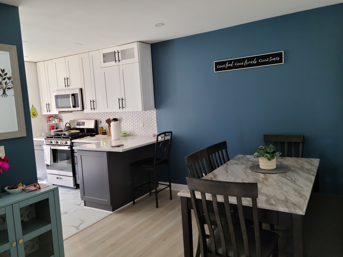 274 Buckingham Court #D1, Schaumburg, IL 60193