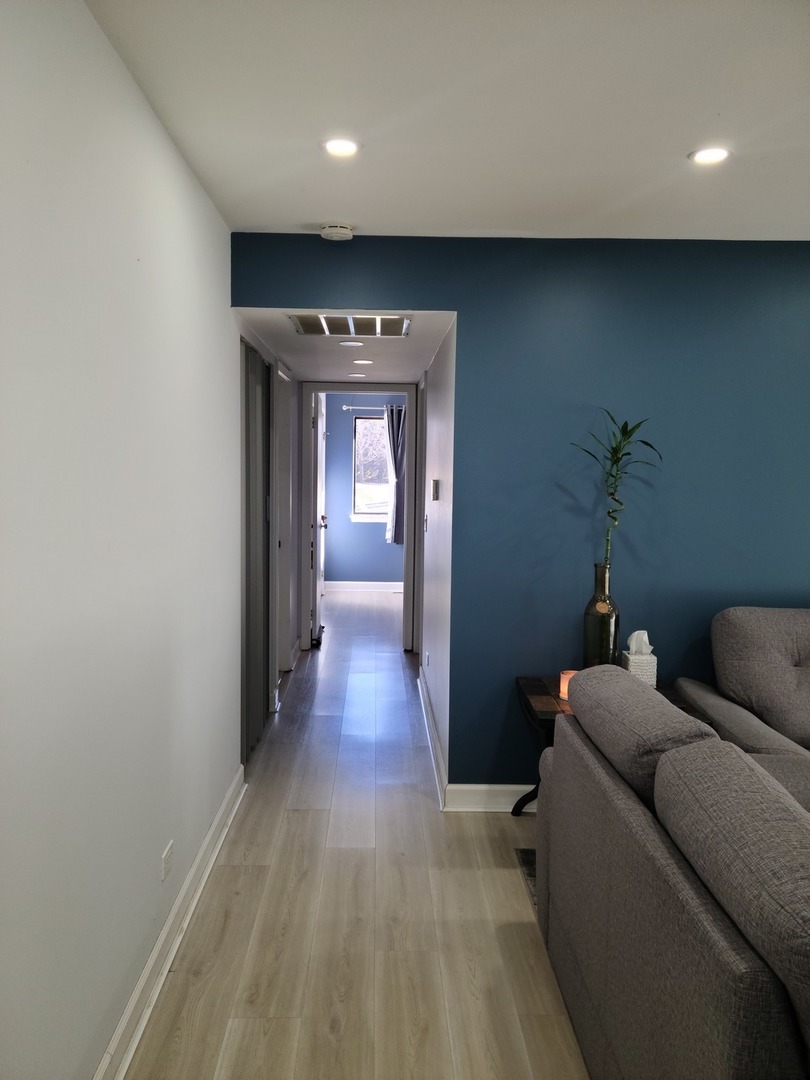 274 Buckingham Court #D1, Schaumburg, IL 60193