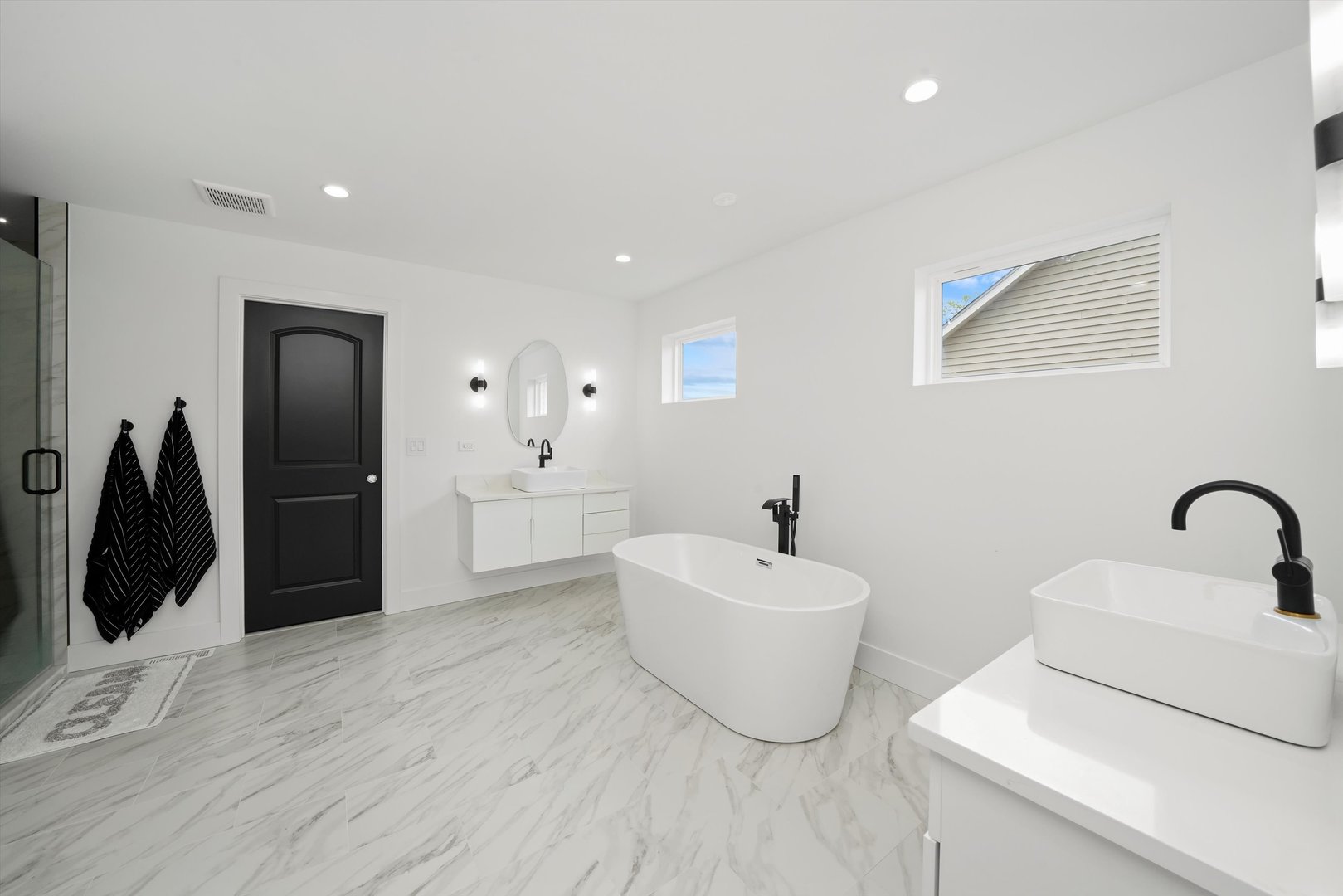 413 N Sycamore Lane, North Aurora, IL 60542