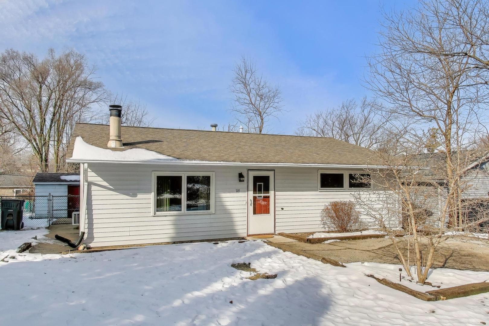 119 Lake Drive, Lake In The Hills, IL 60156