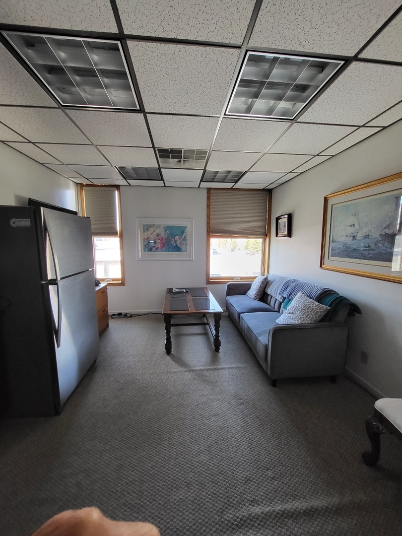 7851 Ogden Avenue #2, Lyons, IL 60534