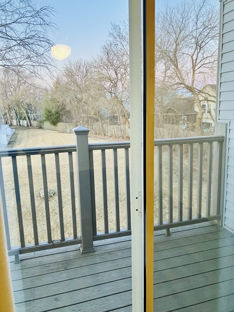 3524 Willowview Court, Aurora, IL 60504