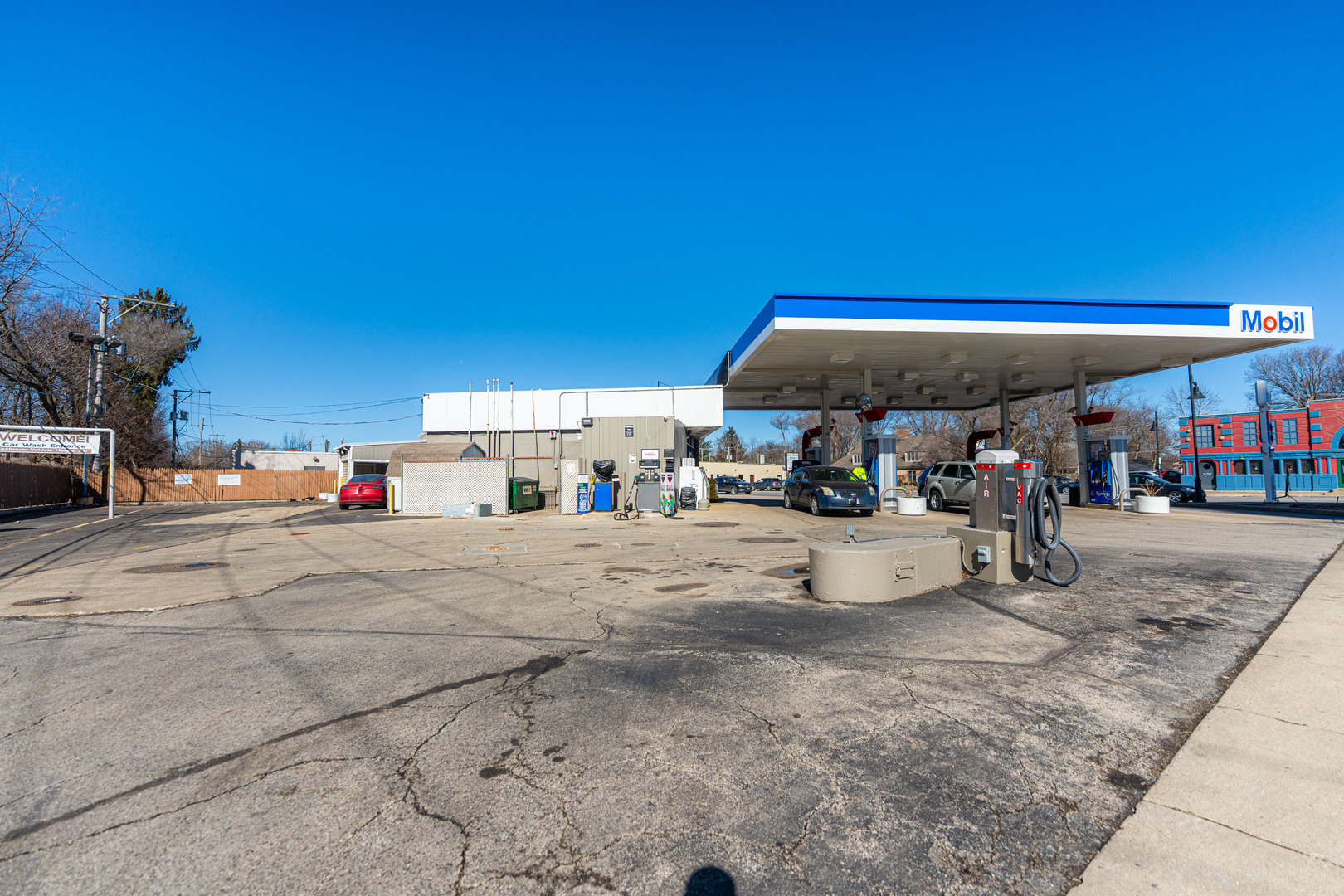 451 W Virginia Street, Crystal Lake, IL 60015