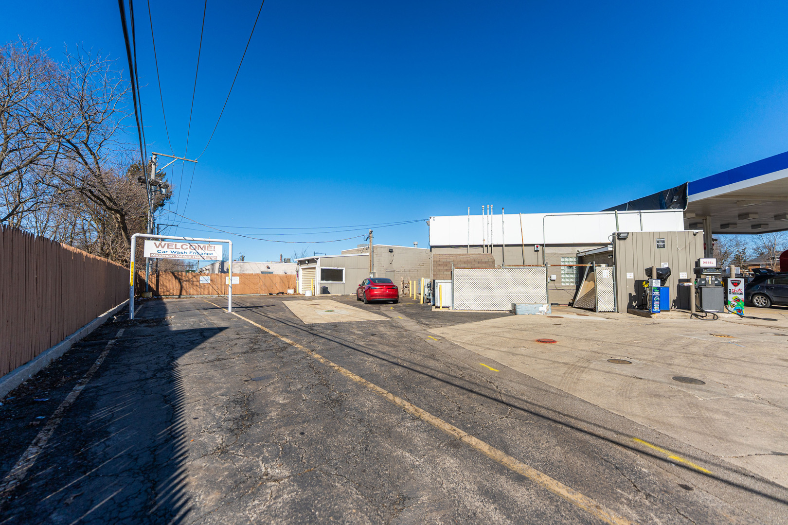 451 W Virginia Street, Crystal Lake, IL 60015