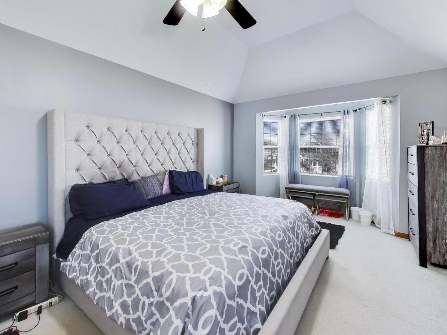 313 Fox Bend Circle, Bolingbrook, IL 60440