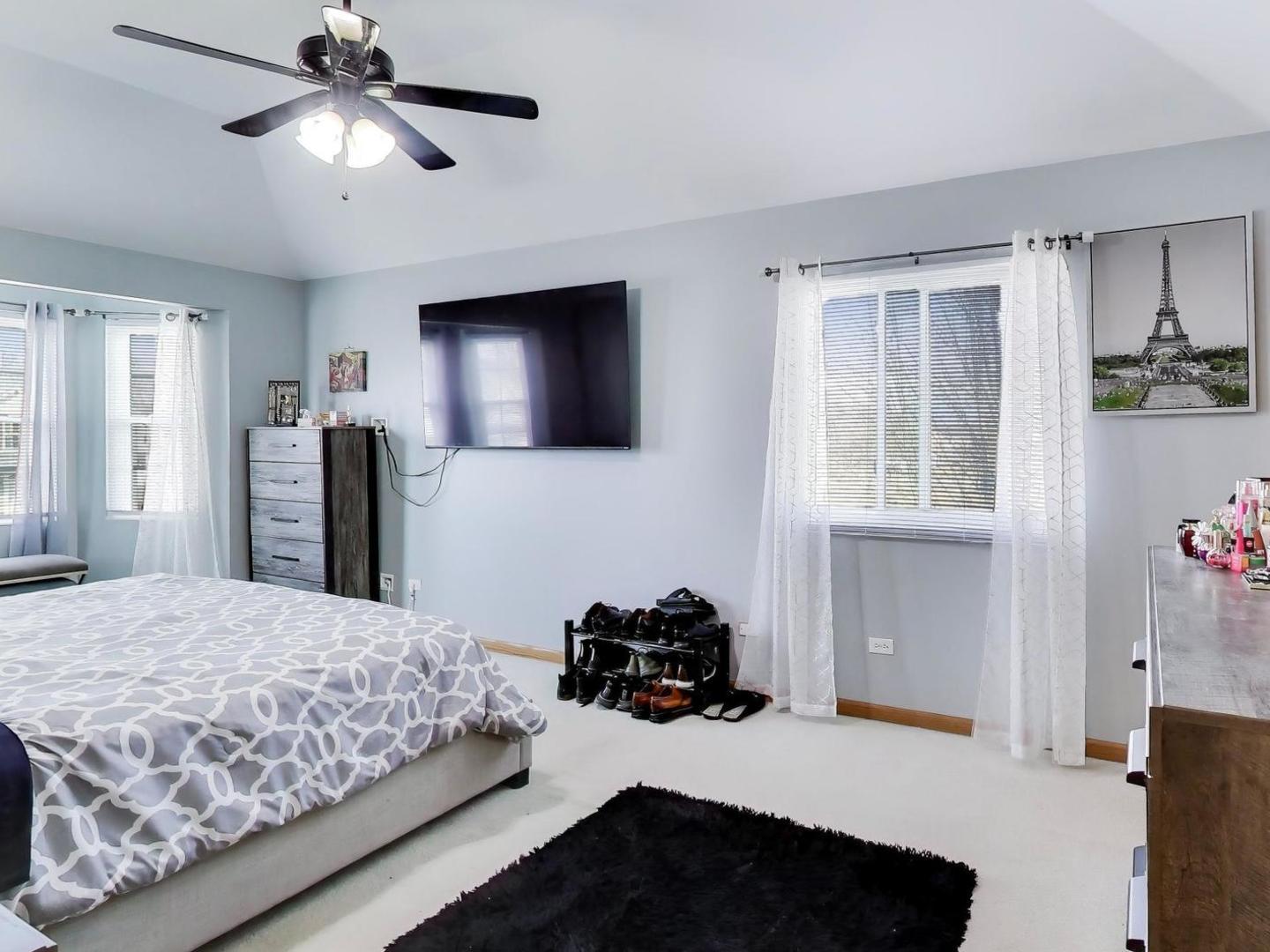 313 Fox Bend Circle, Bolingbrook, IL 60440