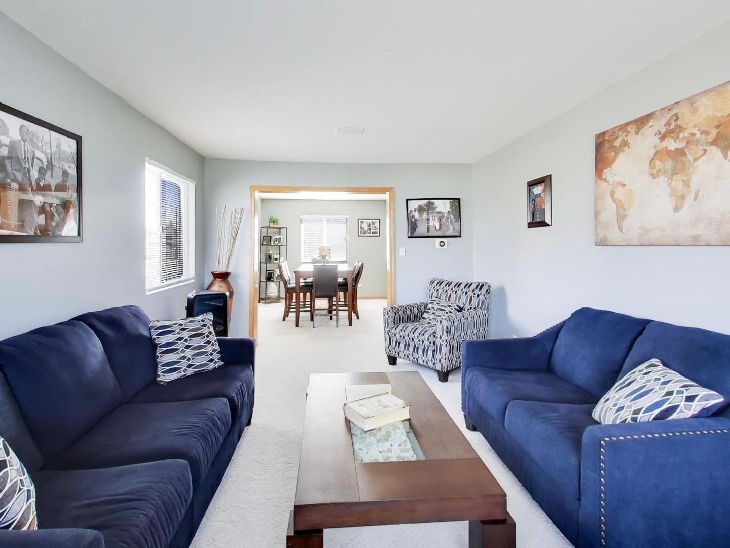 313 Fox Bend Circle, Bolingbrook, IL 60440