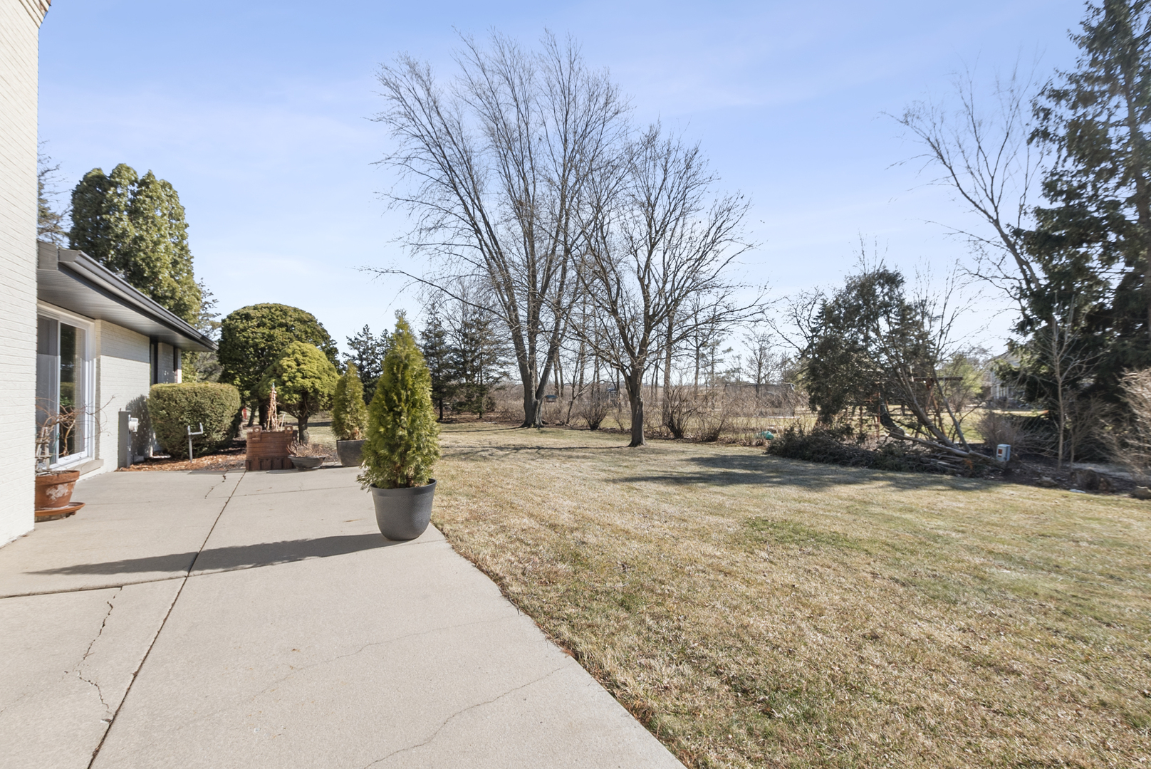 480 Nebraska B Court, Frankfort, IL 60423