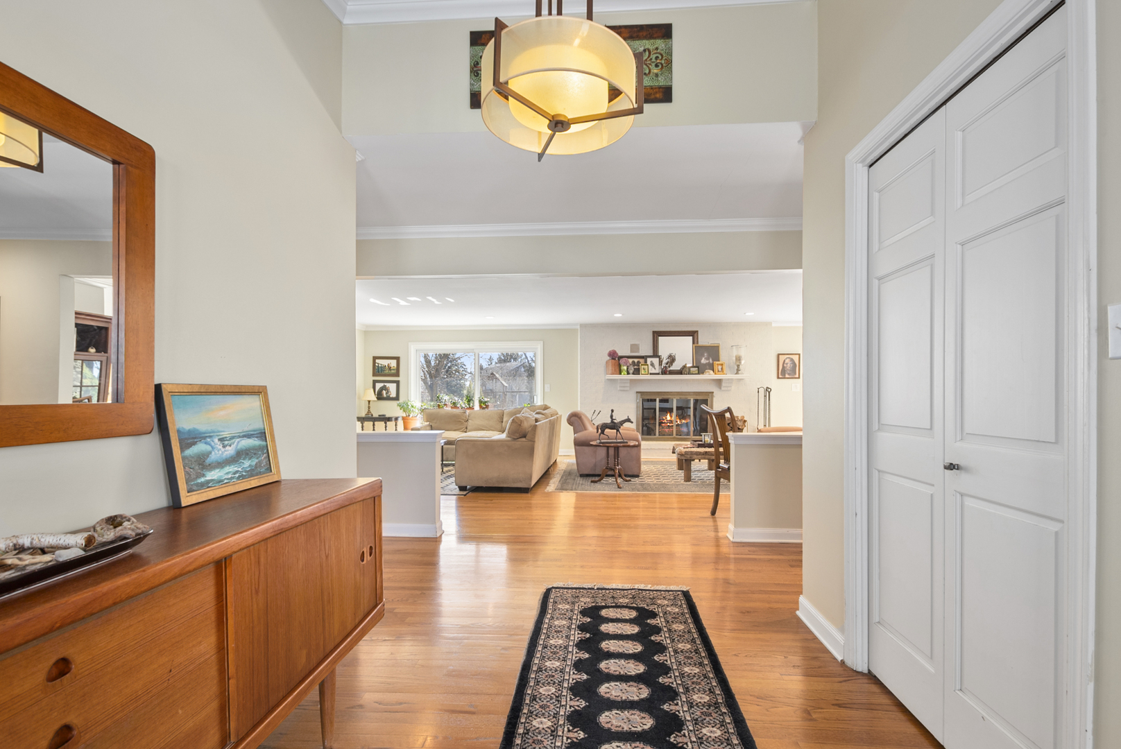 480 Nebraska B Court, Frankfort, IL 60423