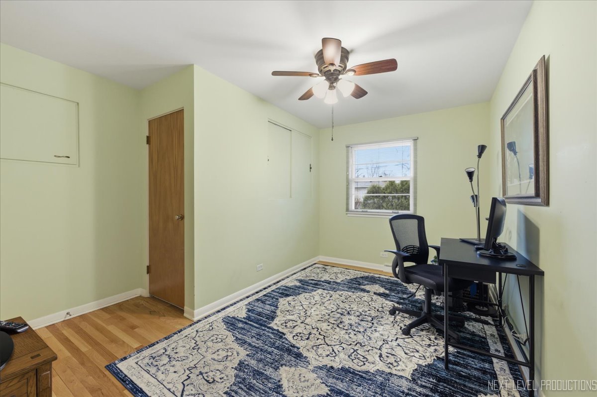 344 Sycamore Drive, Naperville, IL 60540