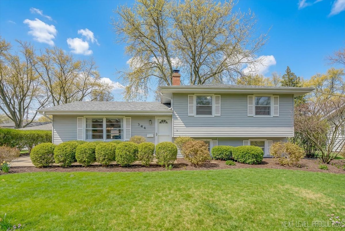 344 Sycamore Drive, Naperville, IL 60540