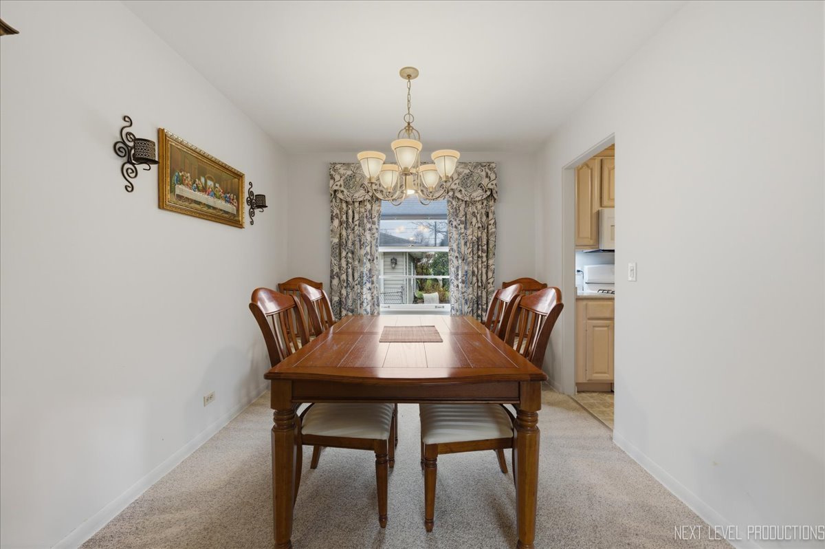 344 Sycamore Drive, Naperville, IL 60540