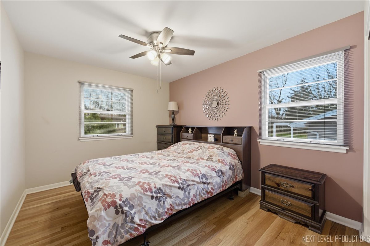 344 Sycamore Drive, Naperville, IL 60540