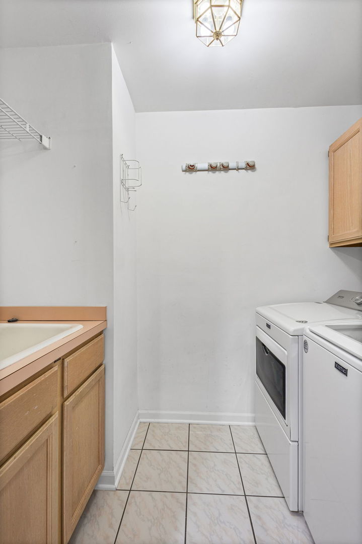 1029 Claremont Drive, Downers Grove, IL 60516