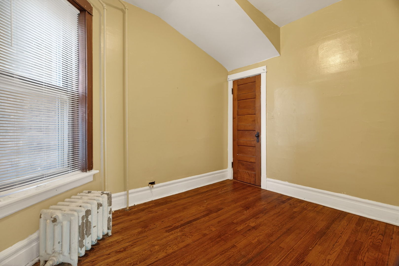 5524 S Paulina Street, Chicago, IL 60636