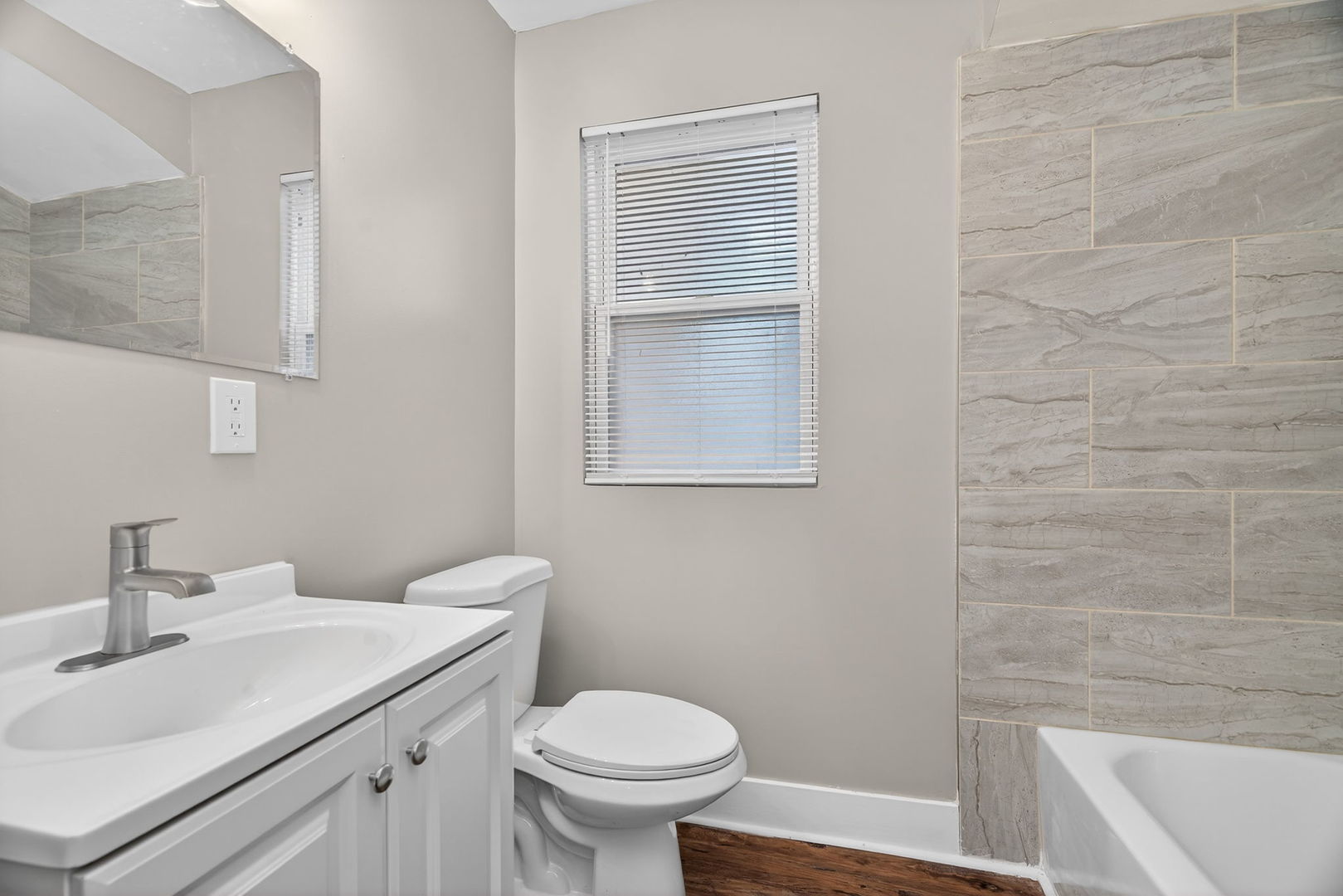 5317 S Justine Street, Chicago, IL 60609