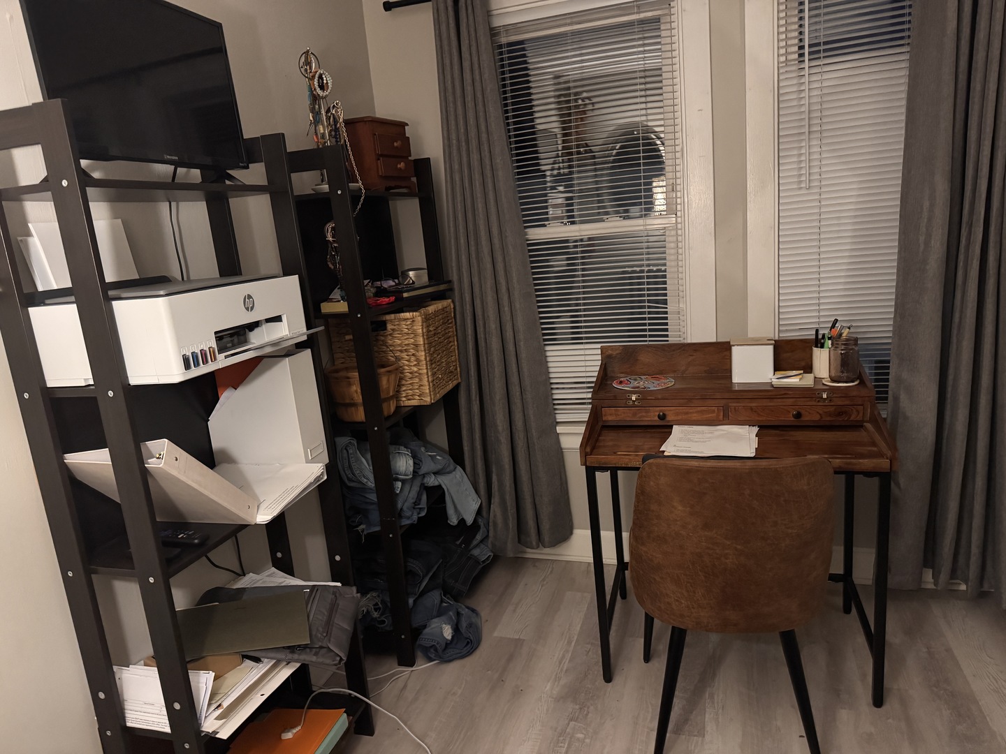 325 3rd Street #2, Libertyville, IL 60048