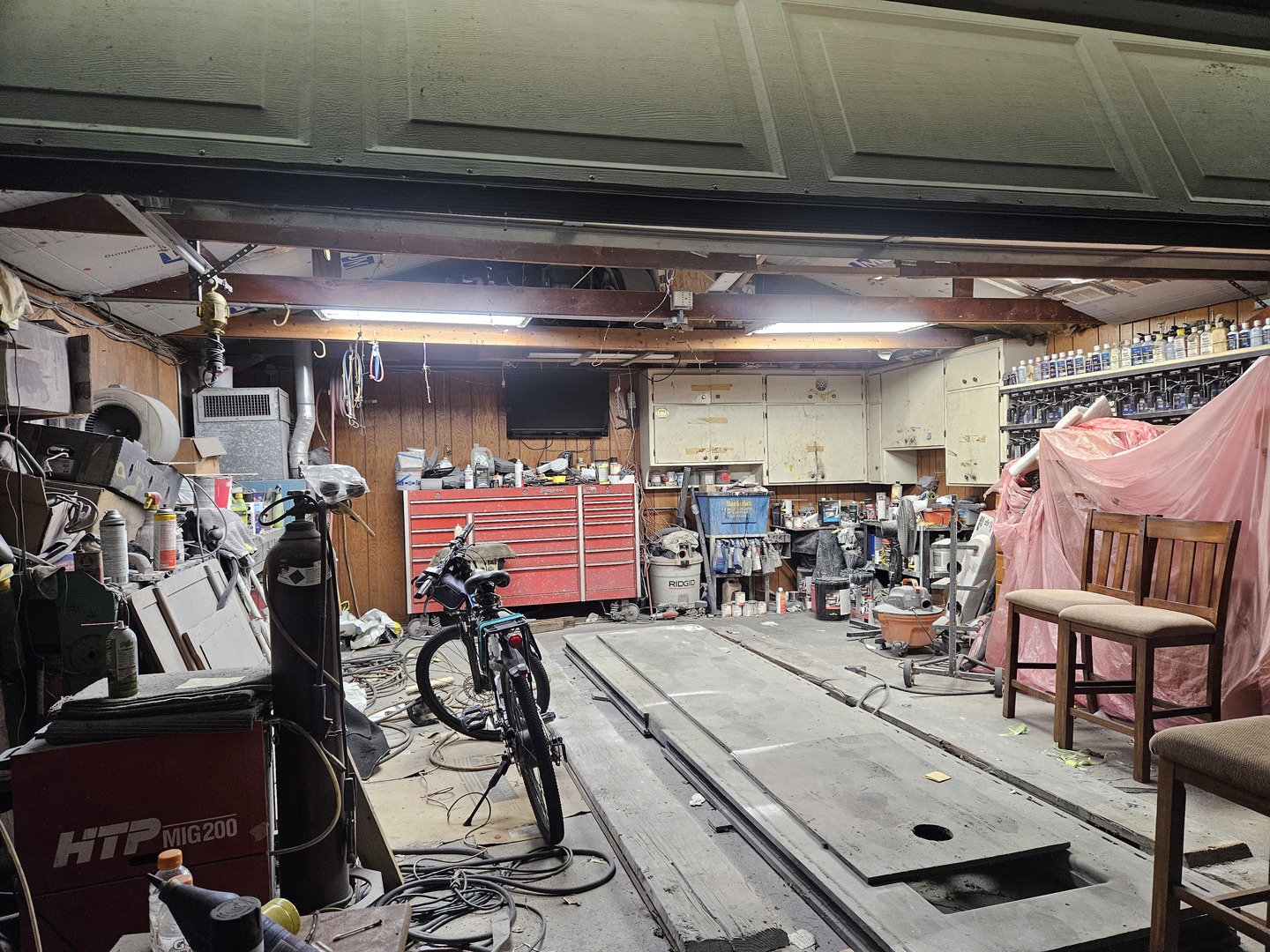 406 N Prospect Manor Avenue, Mount Prospect, IL 60056