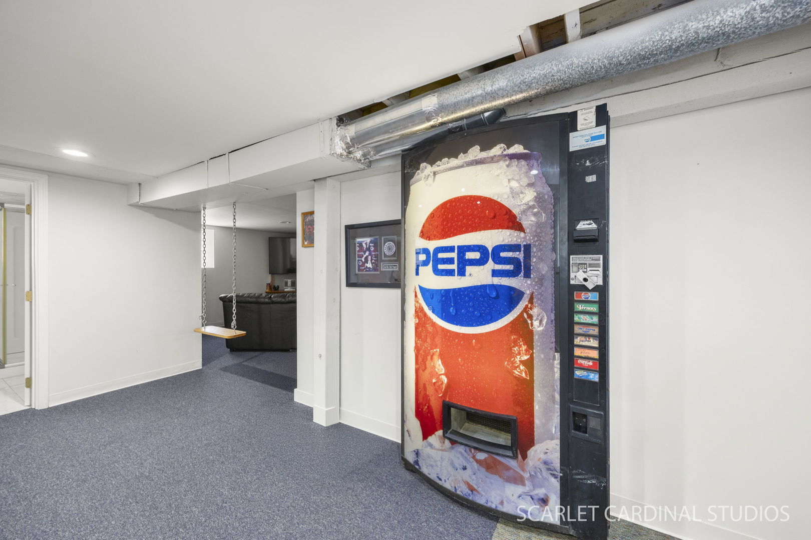 210 S Yale Avenue, Villa Park, IL 60181