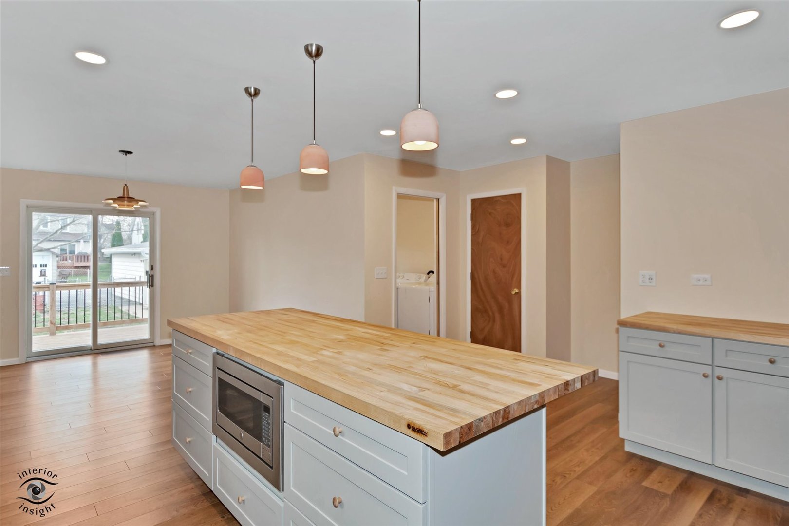 114 W Sumner Avenue, Peotone, IL 60468