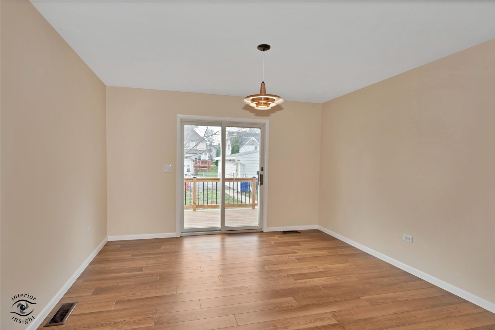 114 W Sumner Avenue, Peotone, IL 60468