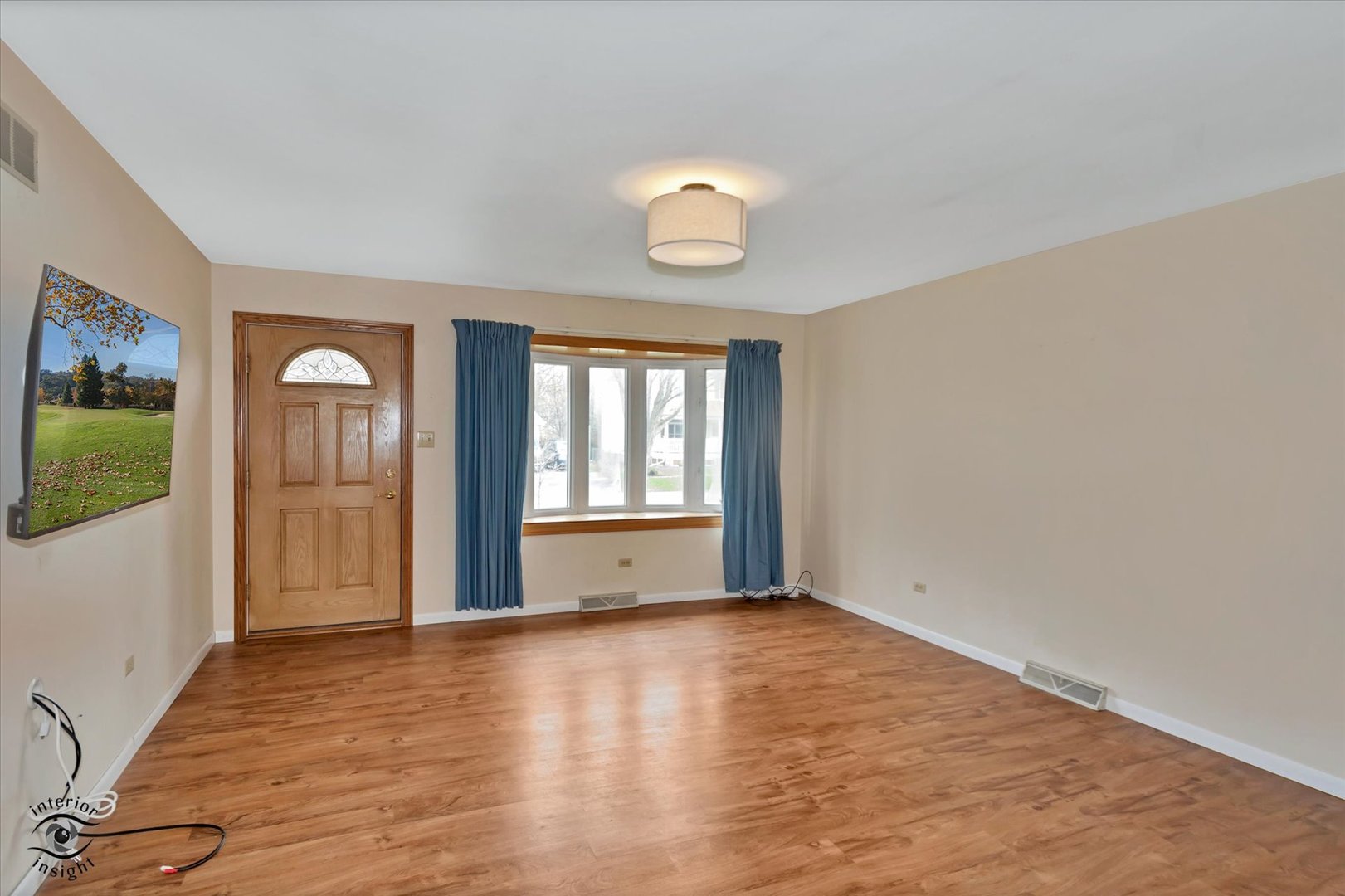 114 W Sumner Avenue, Peotone, IL 60468