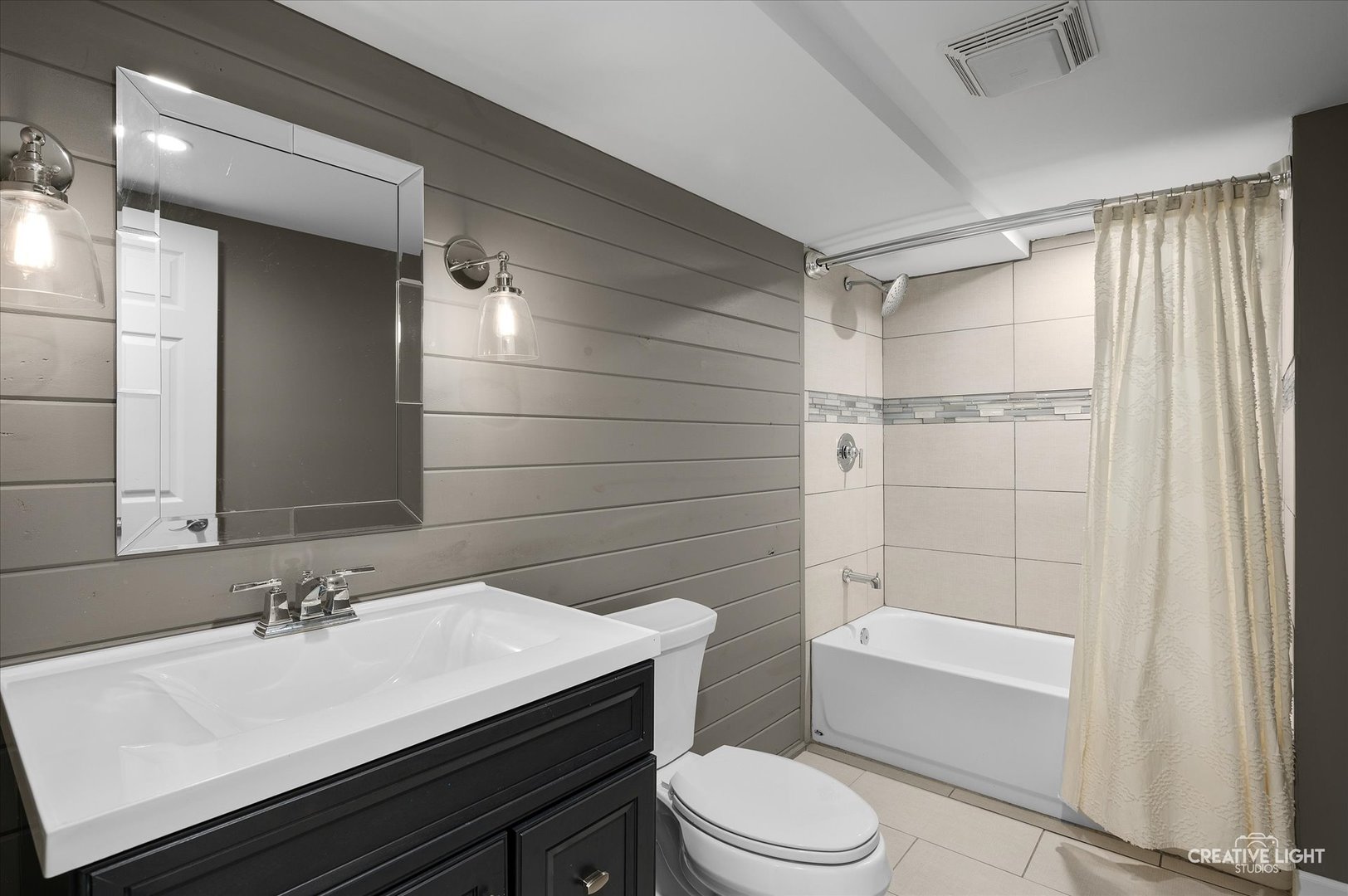 26414 Rustling Birch Way, Plainfield, IL 60585