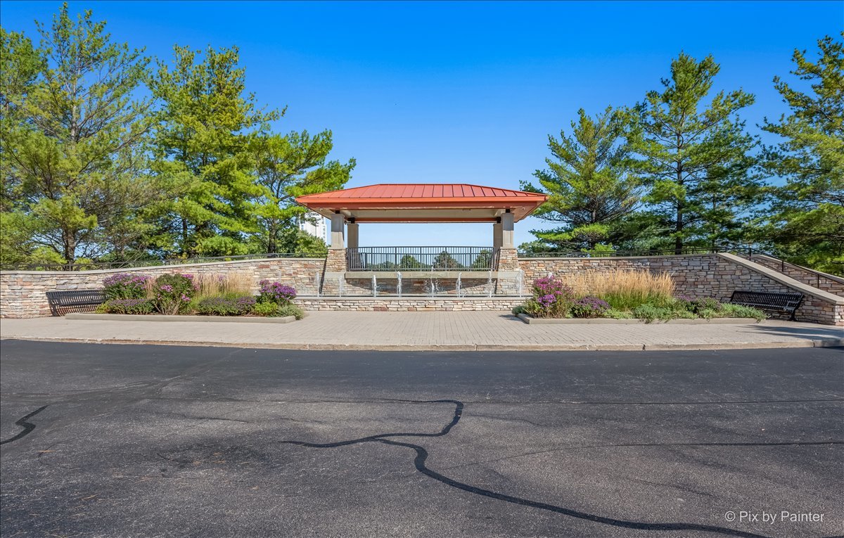 45 Prairie Park Drive #501, Wheeling, IL 60090
