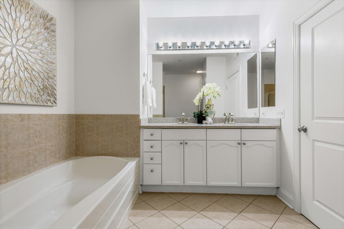 45 Prairie Park Drive #501, Wheeling, IL 60090