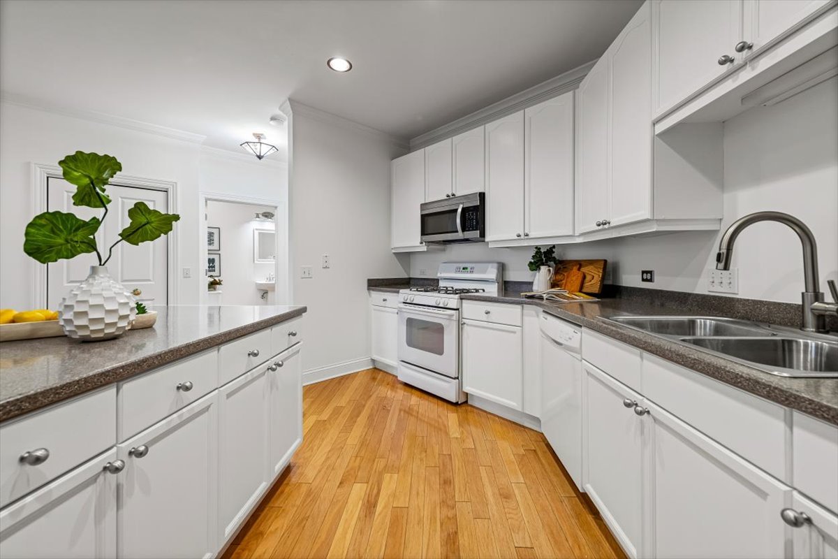 45 Prairie Park Drive #501, Wheeling, IL 60090