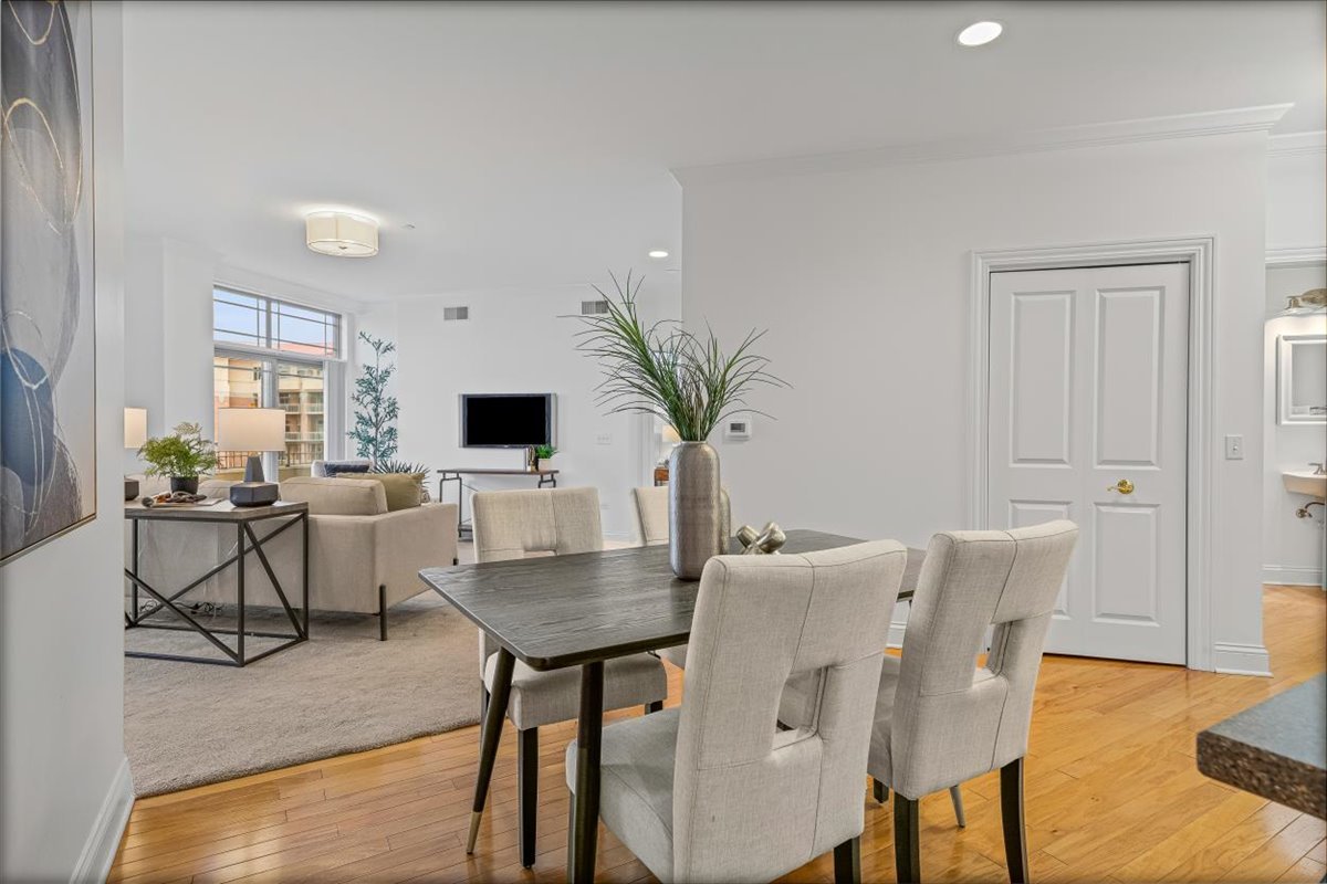 45 Prairie Park Drive #501, Wheeling, IL 60090