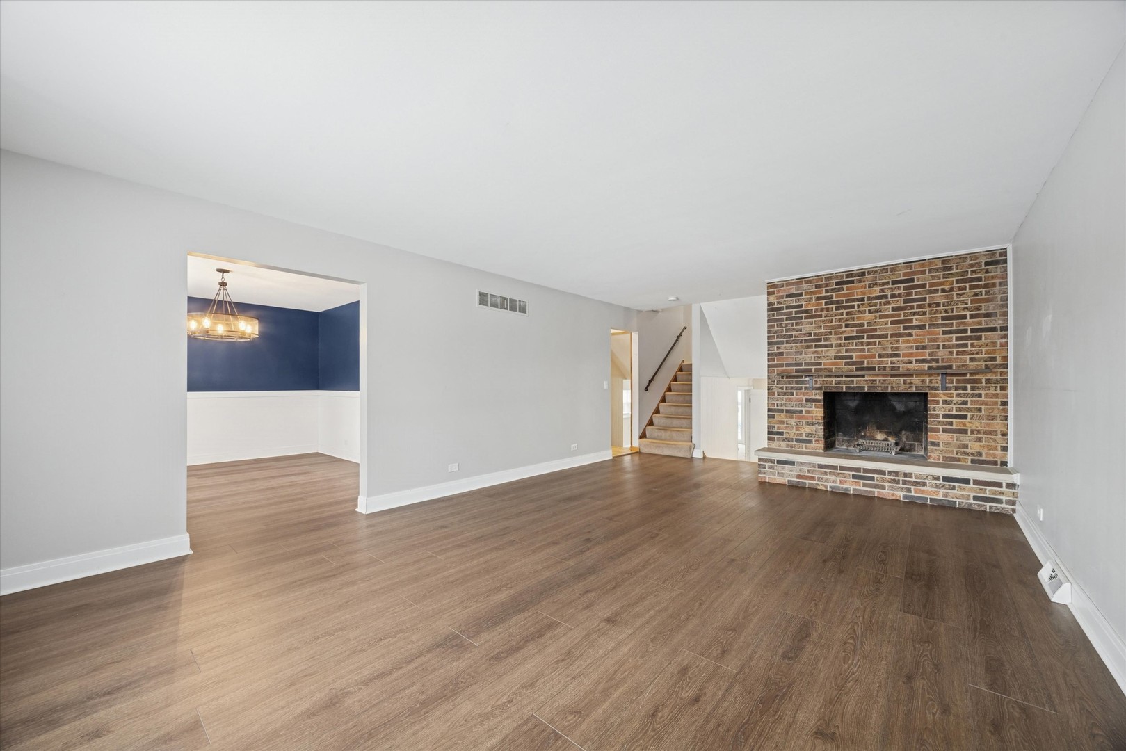 602 Prairie Avenue, Downers Grove, IL 60515