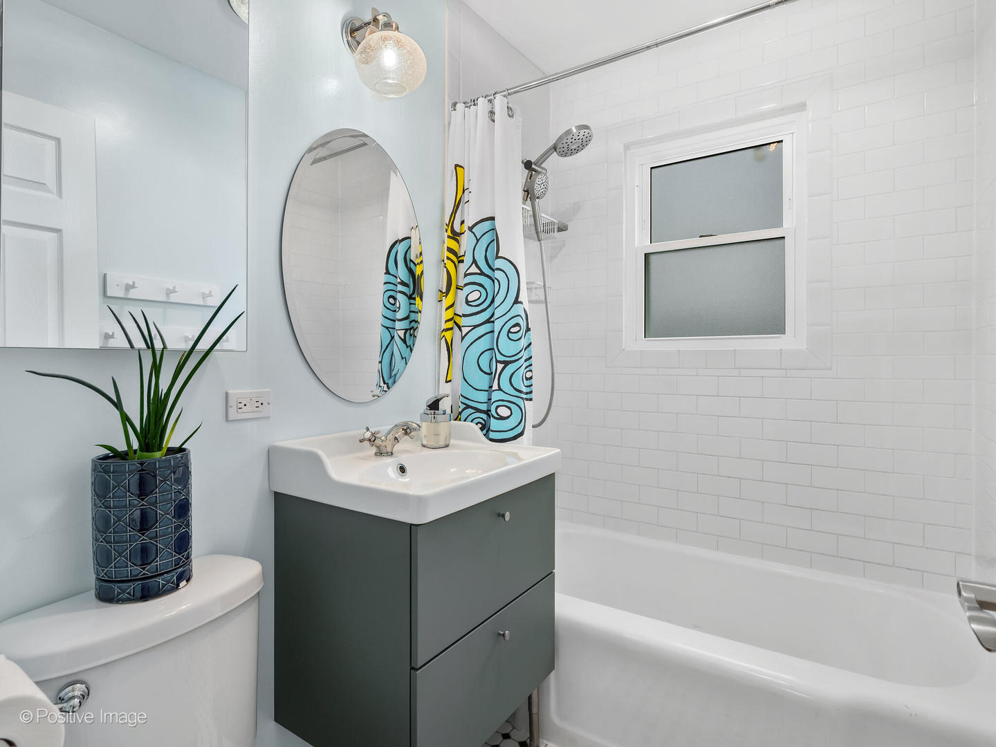 918 S Cambridge Avenue, Elmhurst, IL 60126