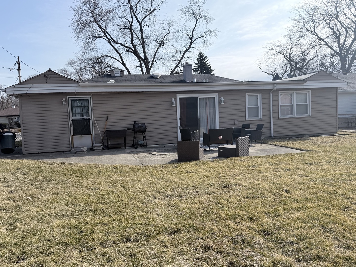 404 N Kinzie Street, Thornton, IL 60476