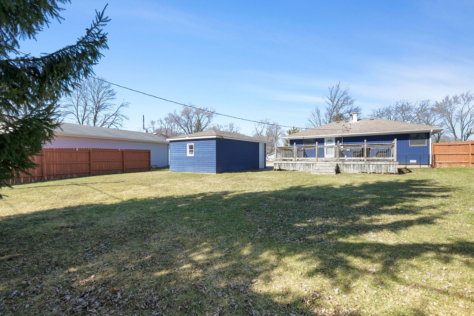 417 Lawrence Avenue, Grayslake, IL 60030