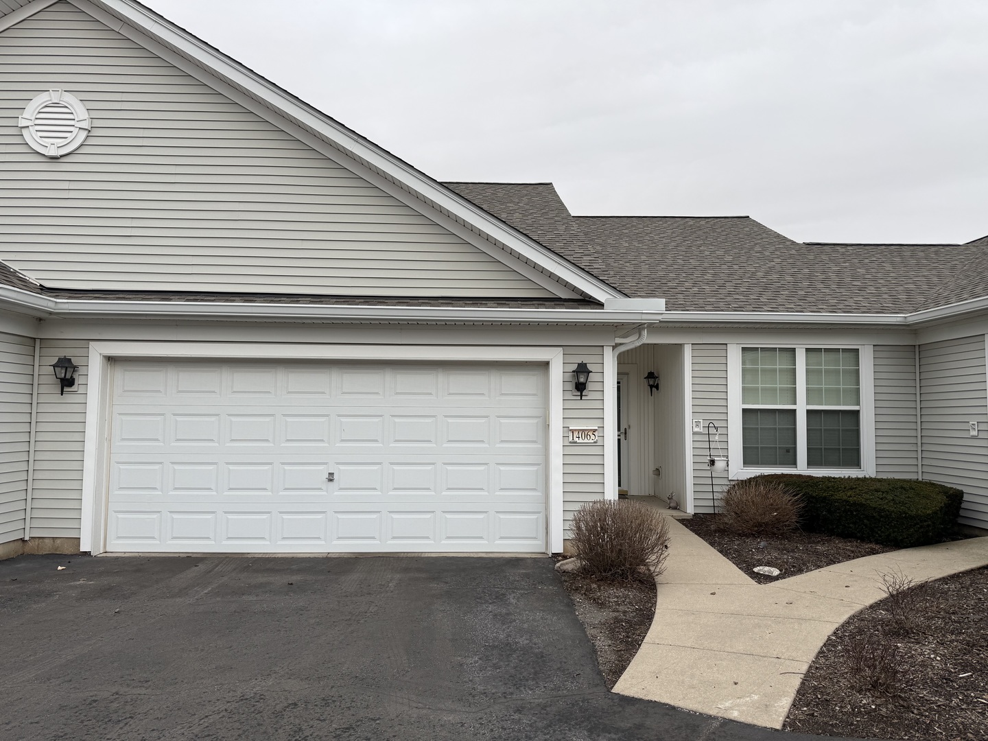 14065 Moraine Hills Drive, Huntley, IL 60142