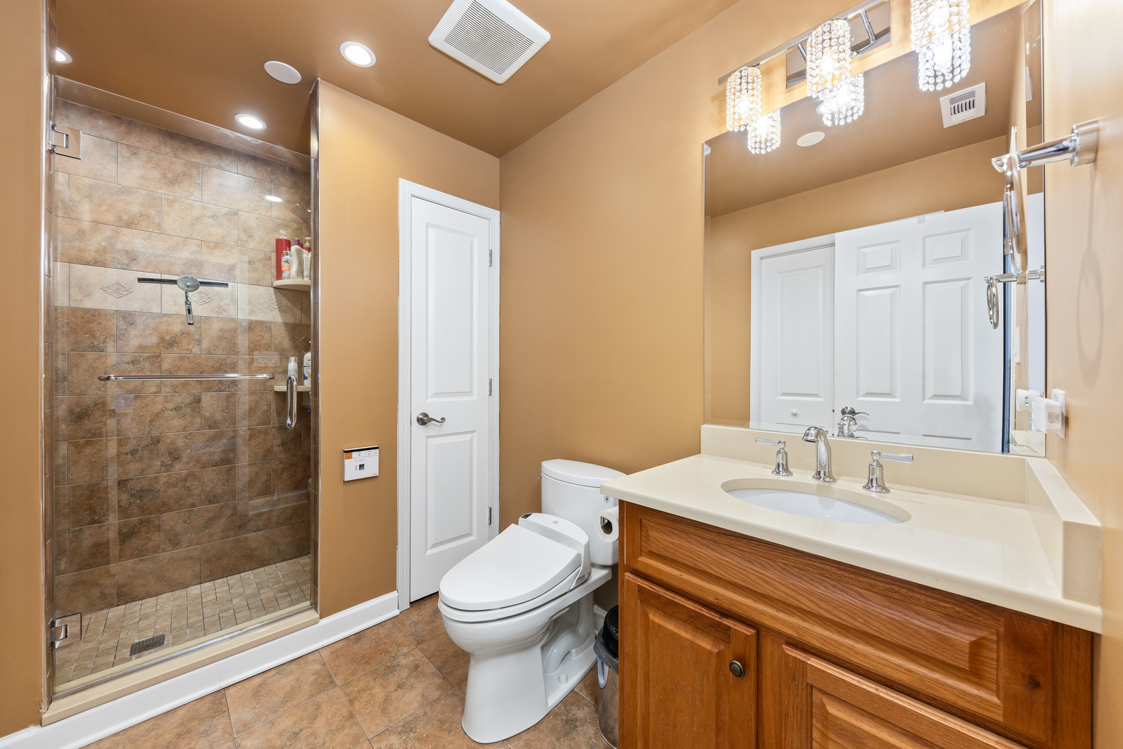 6722 Sweetbriar Lane, Darien, IL 60561