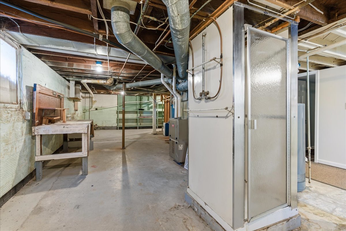 404 E Ash Street, Fairbury, IL 61739