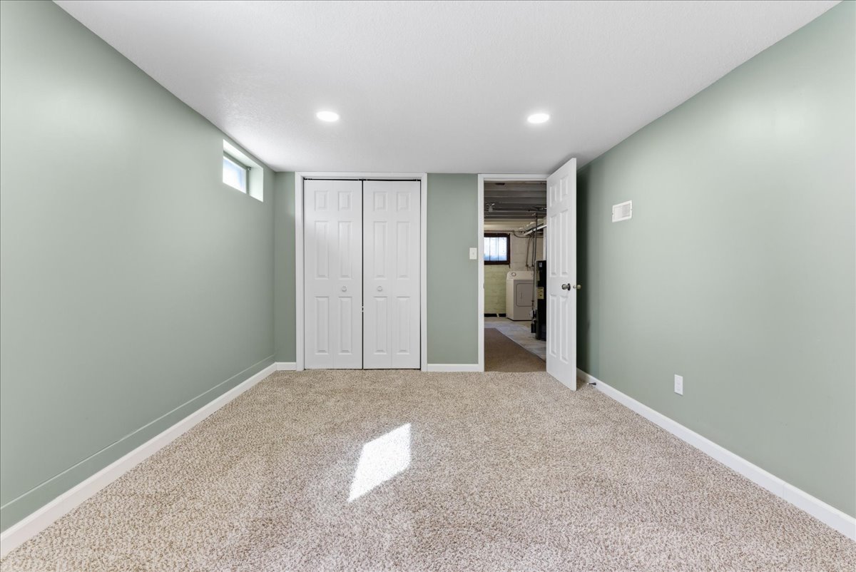 404 E Ash Street, Fairbury, IL 61739