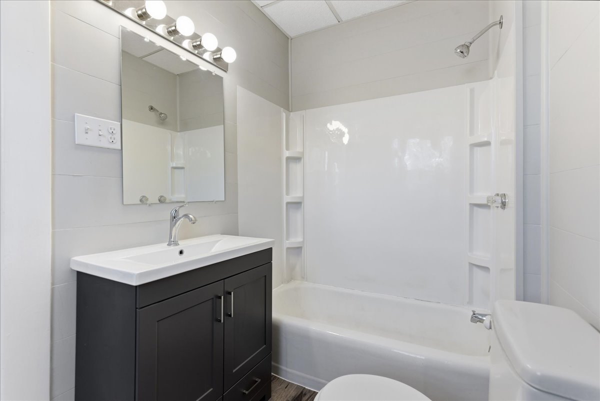 404 E Ash Street, Fairbury, IL 61739