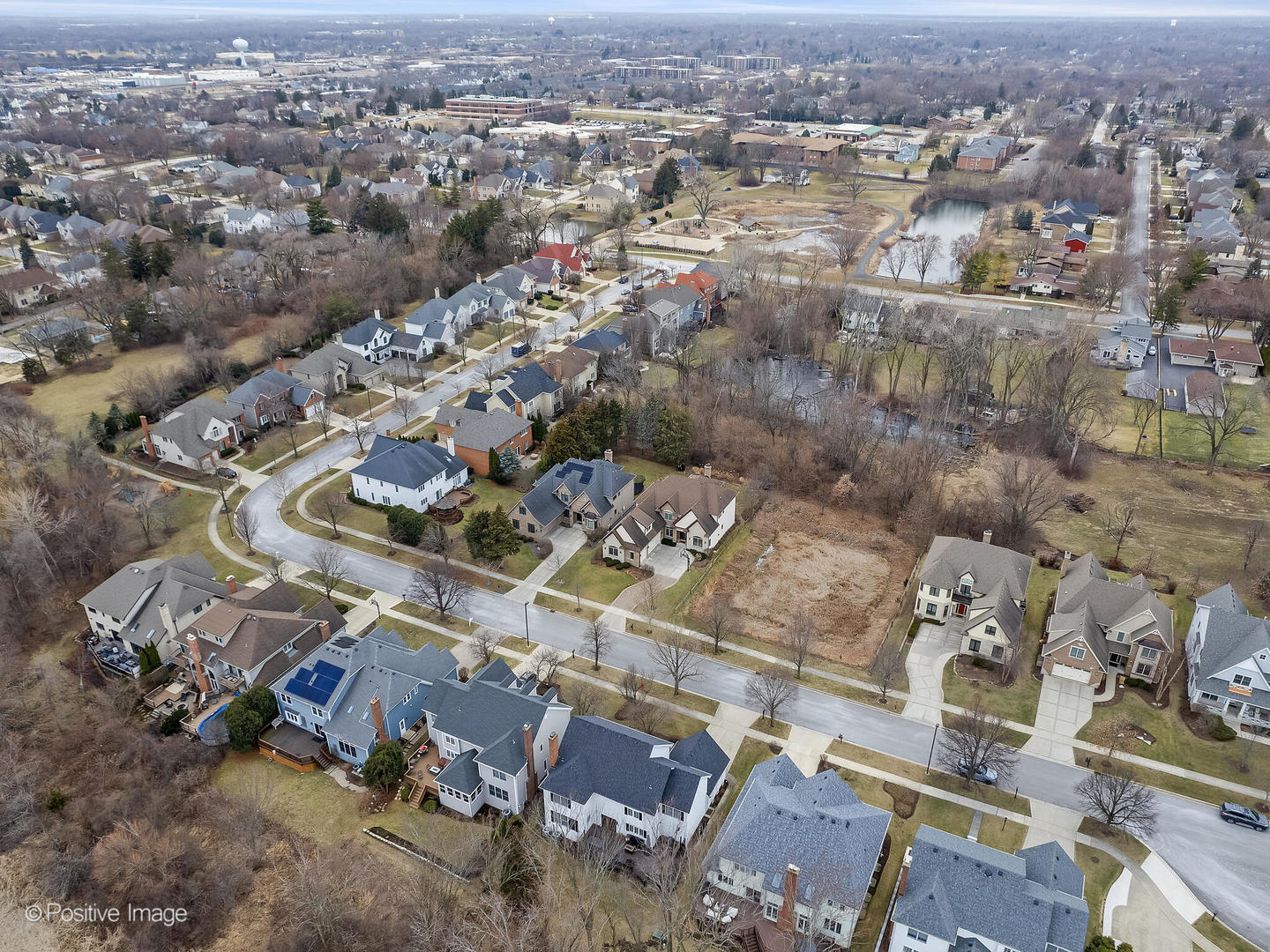 525 S Oak Avenue, Westmont, IL 60559